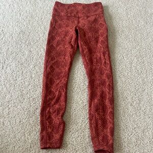 Athleta snake print Patterned Leggings